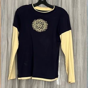 ⭐️ JC Penny layered look long sleeve yellow tee under blue short sleeve M